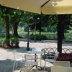 Hotel Don Abbondio 